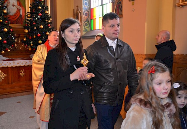 Wprowadzenie relikwii bł. rodziny Ulm&oacute;w