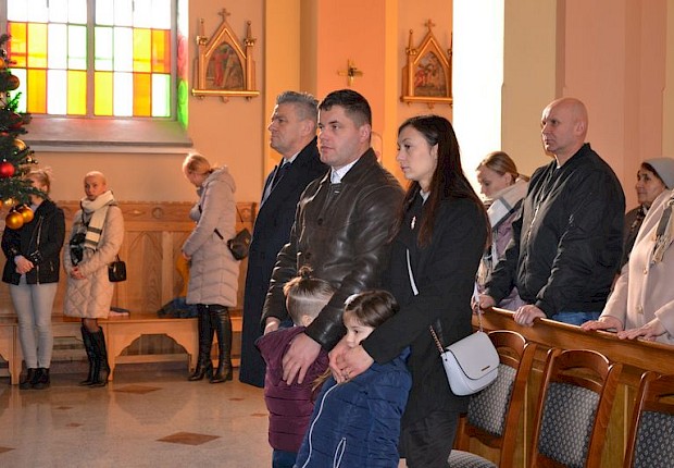 Wprowadzenie relikwii bł. rodziny Ulm&oacute;w