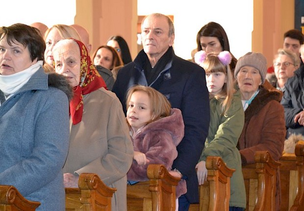 Wprowadzenie relikwii bł. rodziny Ulm&oacute;w