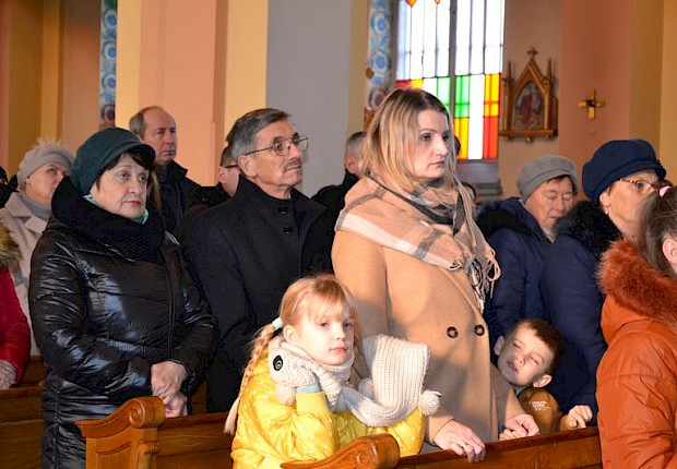Wprowadzenie relikwii bł. rodziny Ulm&oacute;w