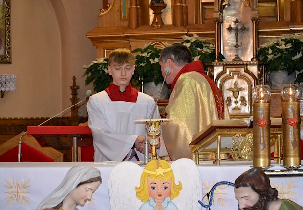 Wprowadzenie relikwii bł. rodziny Ulm&oacute;w