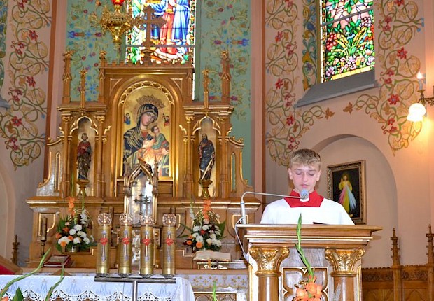 Przyjęcie do posługi ministranta