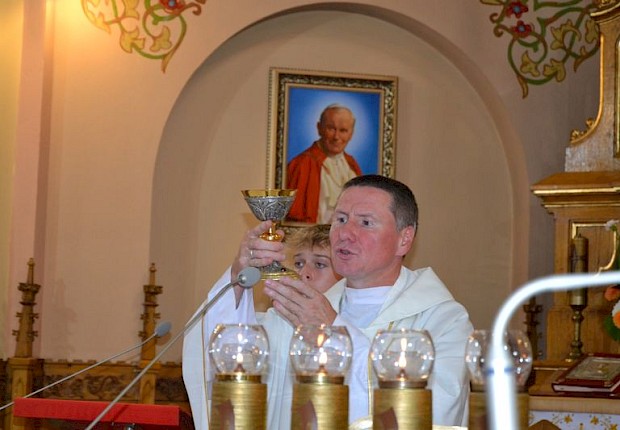 Przyjęcie do posługi ministranta