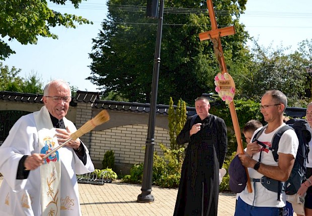Piesza Pielgrzymka do Jodł&oacute;wki