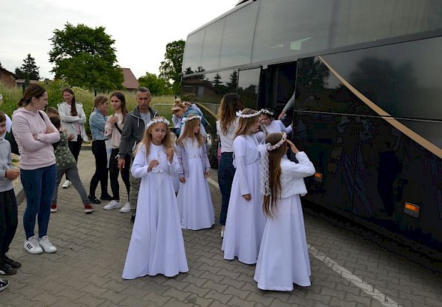 Pielgrzymka dzieci komunijnych