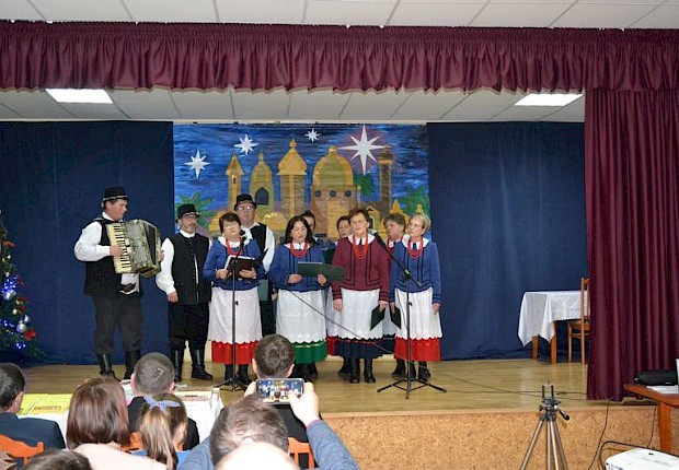 IX Parafialny Przegląd Kolęd i Pastorałek oraz Jasełka