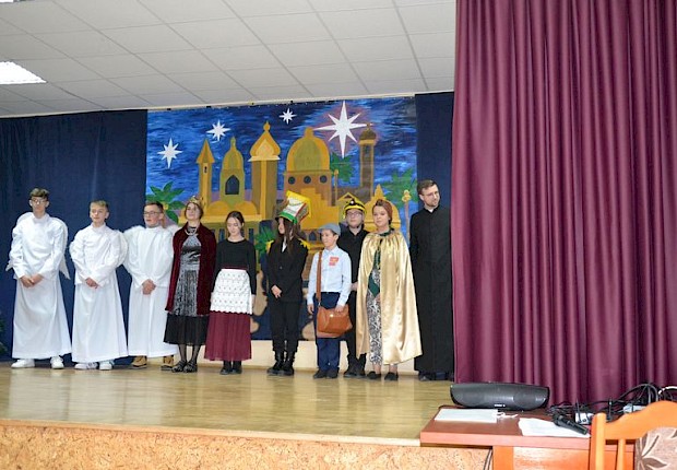 IX Parafialny Przegląd Kolęd i Pastorałek oraz Jasełka