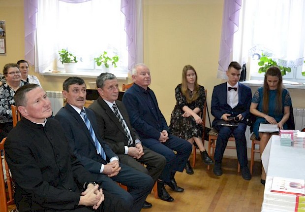 IX Parafialny Przegląd Kolęd i Pastorałek oraz Jasełka