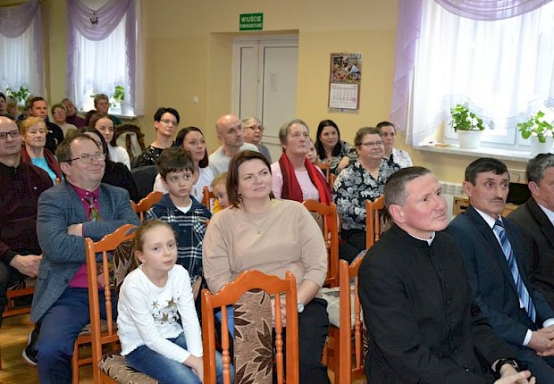 IX Parafialny Przegląd Kolęd i Pastorałek oraz Jasełka