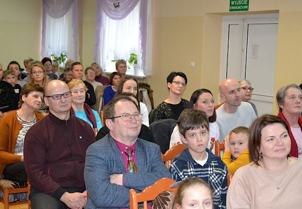 IX Parafialny Przegląd Kolęd i Pastorałek oraz Jasełka