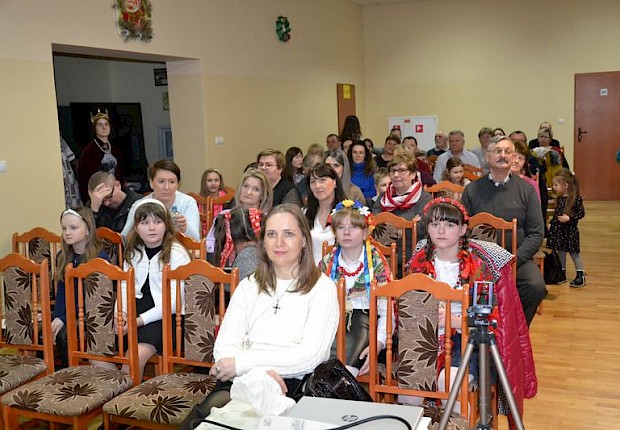 IX Parafialny Przegląd Kolęd i Pastorałek oraz Jasełka