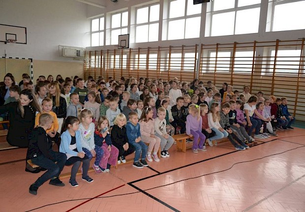 Spotkanie z ks. Łukaszem Hołub - misjonarzem w Papui Nowej Gwinei