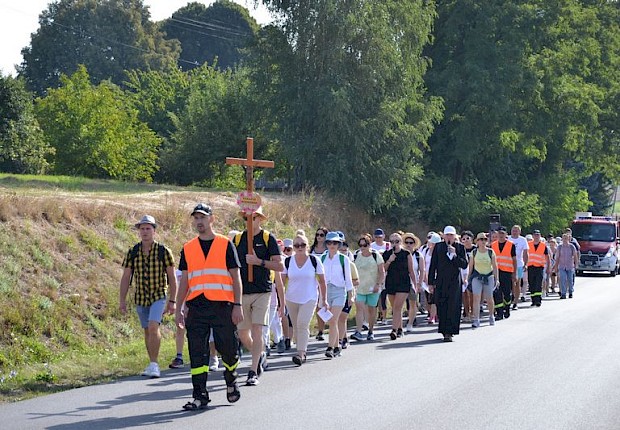 Piesza Pielgrzymka do Sanktuarium Matki Bożej Pocieszenia w Jodł&oacute;wce