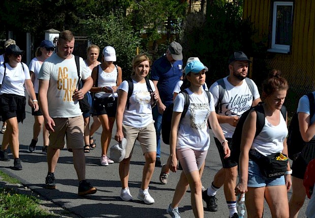 Piesza Pielgrzymka do Sanktuarium Matki Bożej Pocieszenia w Jodł&oacute;wce