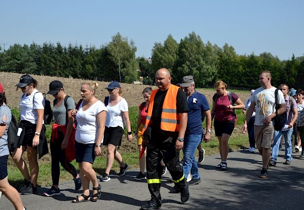 Piesza Pielgrzymka do Sanktuarium Matki Bożej Pocieszenia w Jodł&oacute;wce