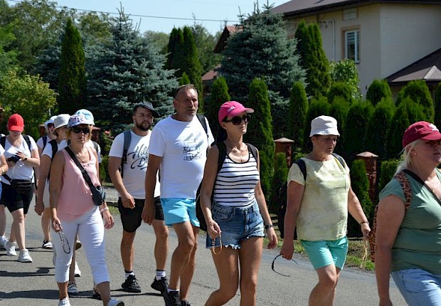 Piesza Pielgrzymka do Sanktuarium Matki Bożej Pocieszenia w Jodł&oacute;wce