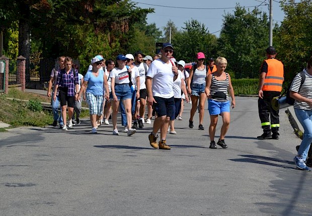 Piesza Pielgrzymka do Sanktuarium Matki Bożej Pocieszenia w Jodł&oacute;wce