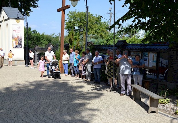 Piesza Pielgrzymka do Sanktuarium Matki Bożej Pocieszenia w Jodł&oacute;wce