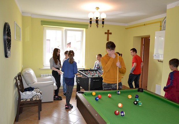 Dzień dziecka liturgicznej służby ołtarza