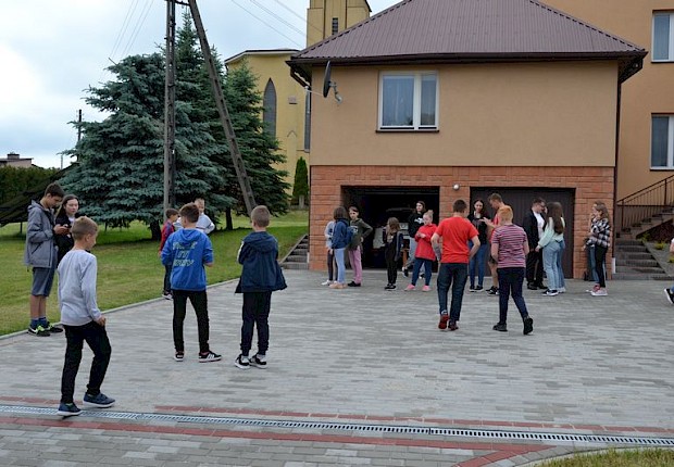 Dzień dziecka liturgicznej służby ołtarza