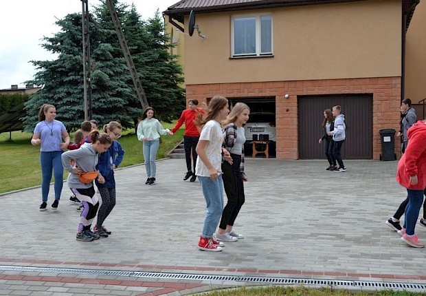 Dzień dziecka liturgicznej służby ołtarza