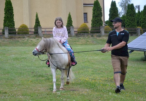 Dzień dziecka liturgicznej służby ołtarza