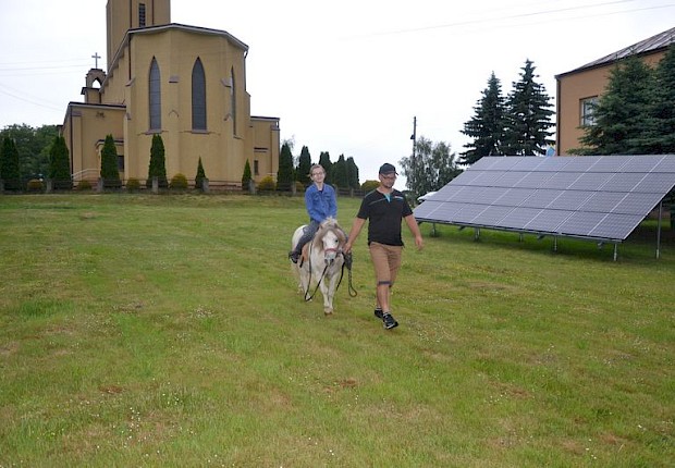 Dzień dziecka liturgicznej służby ołtarza