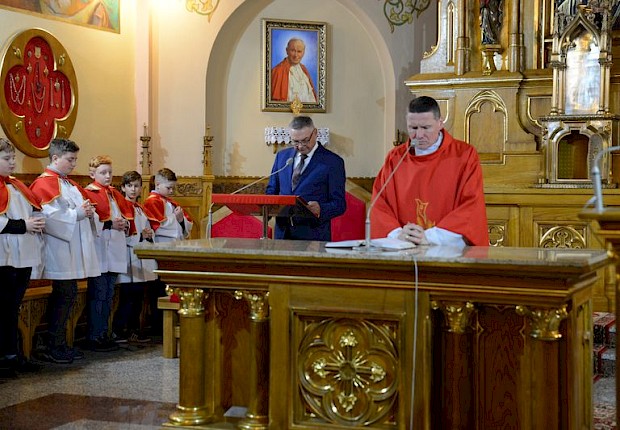 Liturgia Męki Pańskiej i adoracja