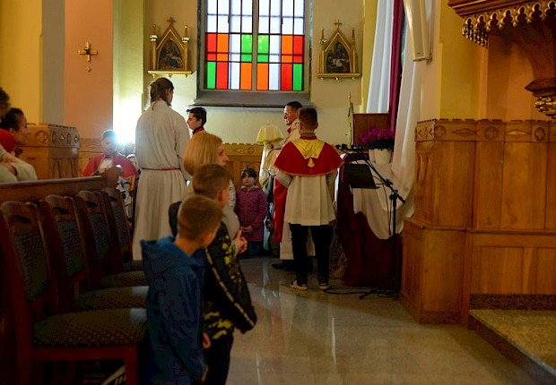 Liturgia Męki Pańskiej i adoracja