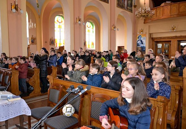 Rekolekcje wielkopostne: szkolne i parafialne
