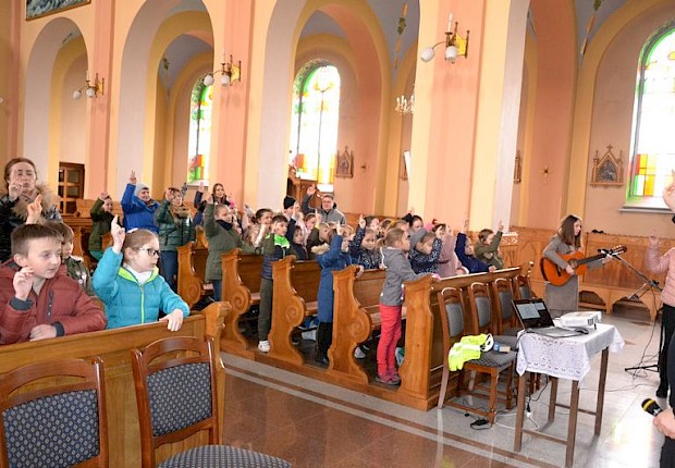 Rekolekcje wielkopostne: szkolne i parafialne
