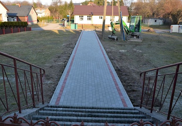 Prace przy kościele w Ożańsku (I etap)