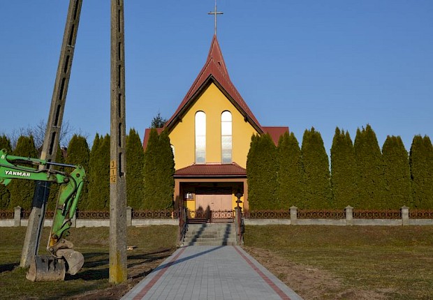Prace przy kościele w Ożańsku (I etap)