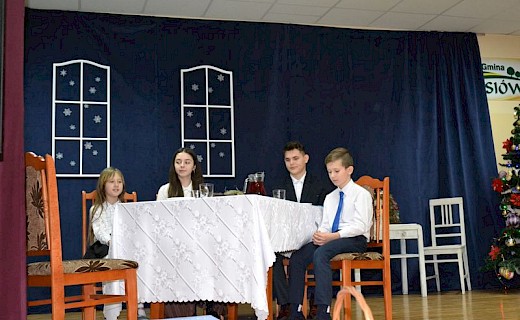 Jasełka i VIII Parafialny Przegląd Kolęd i Pastorałek