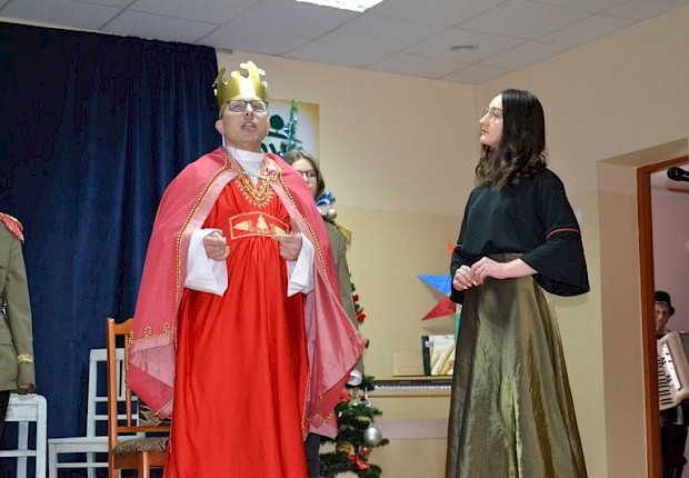 Jasełka i VIII Parafialny Przegląd Kolęd i Pastorałek