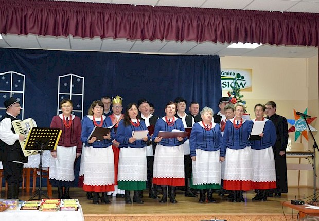 Jasełka i VIII Parafialny Przegląd Kolęd i Pastorałek