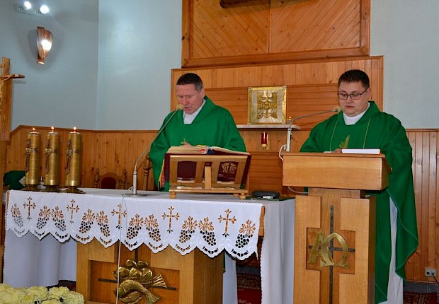 Obrzęd przyjęcia ministrant&oacute;w