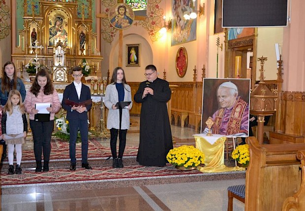Program słowno - muzyczny ku czci św. Jana Pawła II