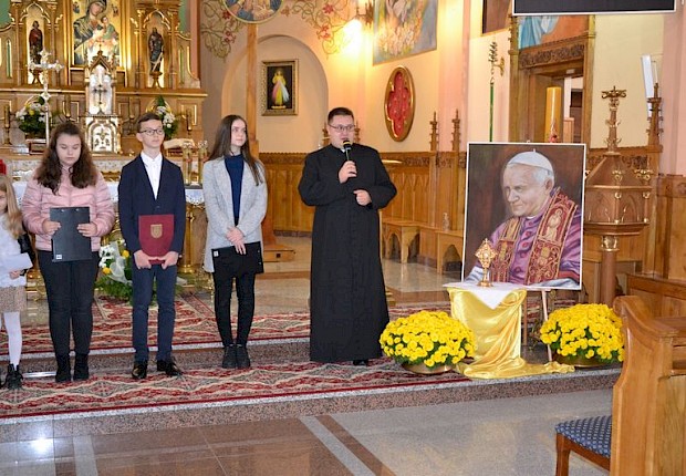 Program słowno - muzyczny ku czci św. Jana Pawła II