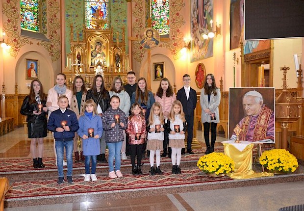 Program słowno - muzyczny ku czci św. Jana Pawła II