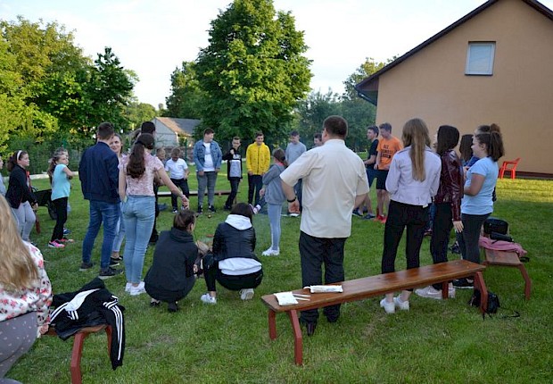 Dzień Dziecka dla liturgicznej służby ołtarza