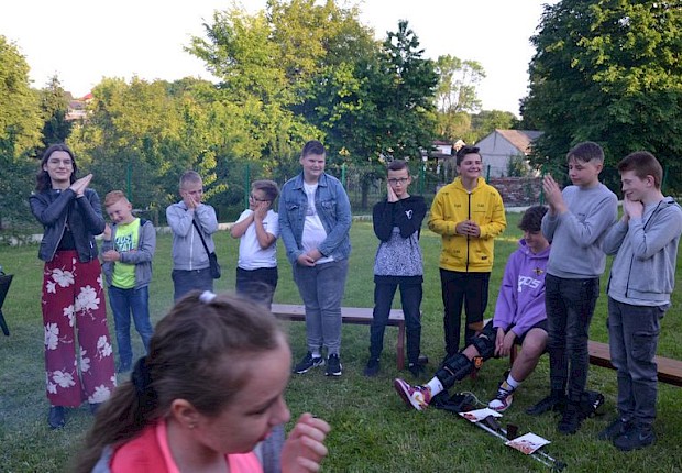 Dzień Dziecka dla liturgicznej służby ołtarza