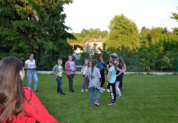 Dzień Dziecka dla liturgicznej służby ołtarza