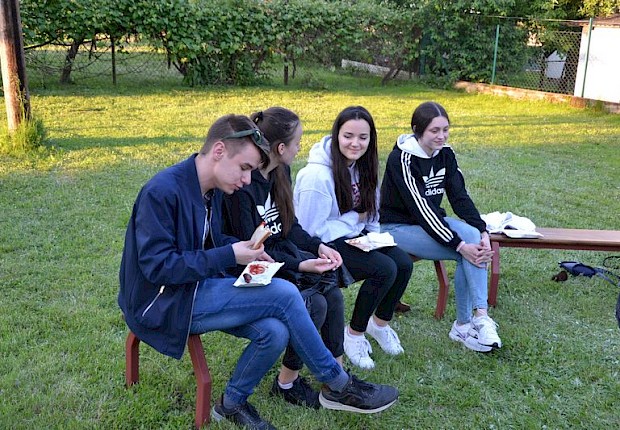 Dzień Dziecka dla liturgicznej służby ołtarza