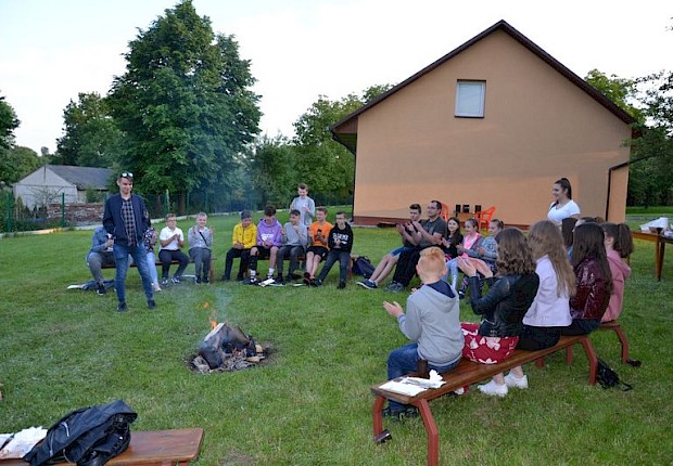 Dzień Dziecka dla liturgicznej służby ołtarza