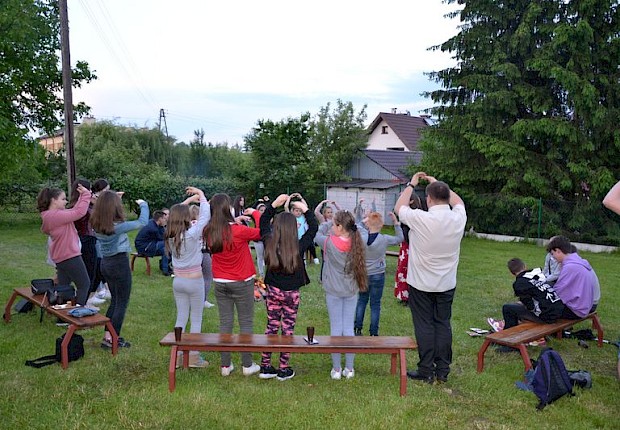 Dzień Dziecka dla liturgicznej służby ołtarza
