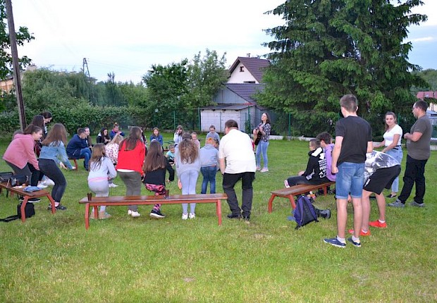 Dzień Dziecka dla liturgicznej służby ołtarza