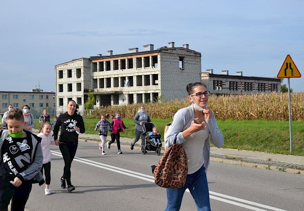 Pielrzymka biegowa 1920 metr&oacute;w na stulecie narodzin św. Jana Pawła II