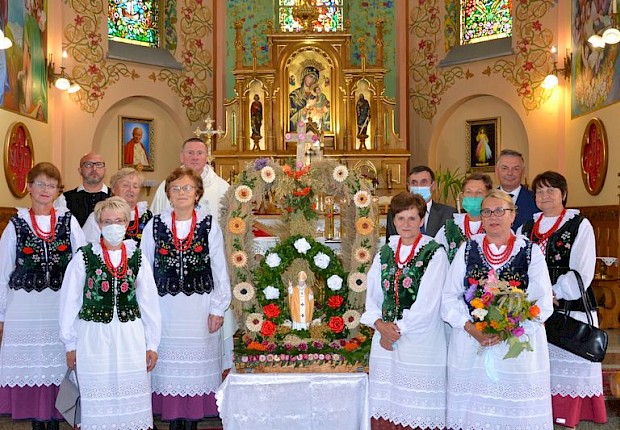 Parafialne dziękczynienie za plony