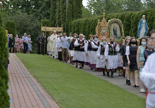 Odpust ku czci Matki Bożej Nieustającej Pomocy i Srebrny Jubileusz Kapłaństwa